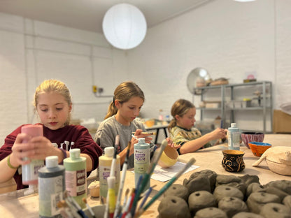 Kids Pottery Course (8-12yrs) – 6 Weeks - Clay Club LDN
